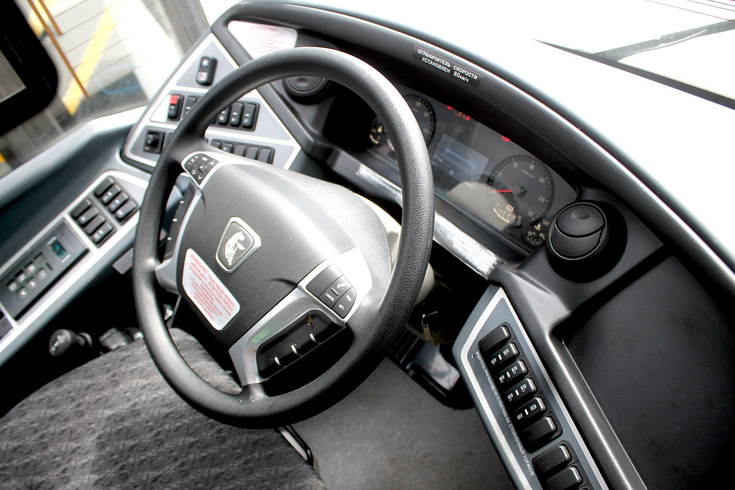 Автобус НЕФАЗ-5299-0000030-57 (КПГ)