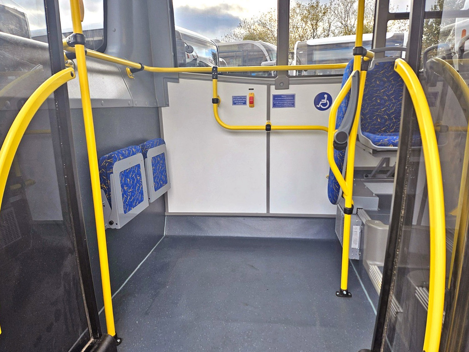 Автобус КАМАЗ-4280-F5 VEGA